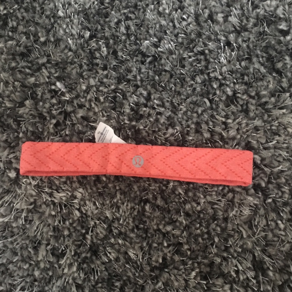 Super cute pink headband